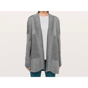 Lululemon Sit In Lotus Wrap II Heathered Medium Grey